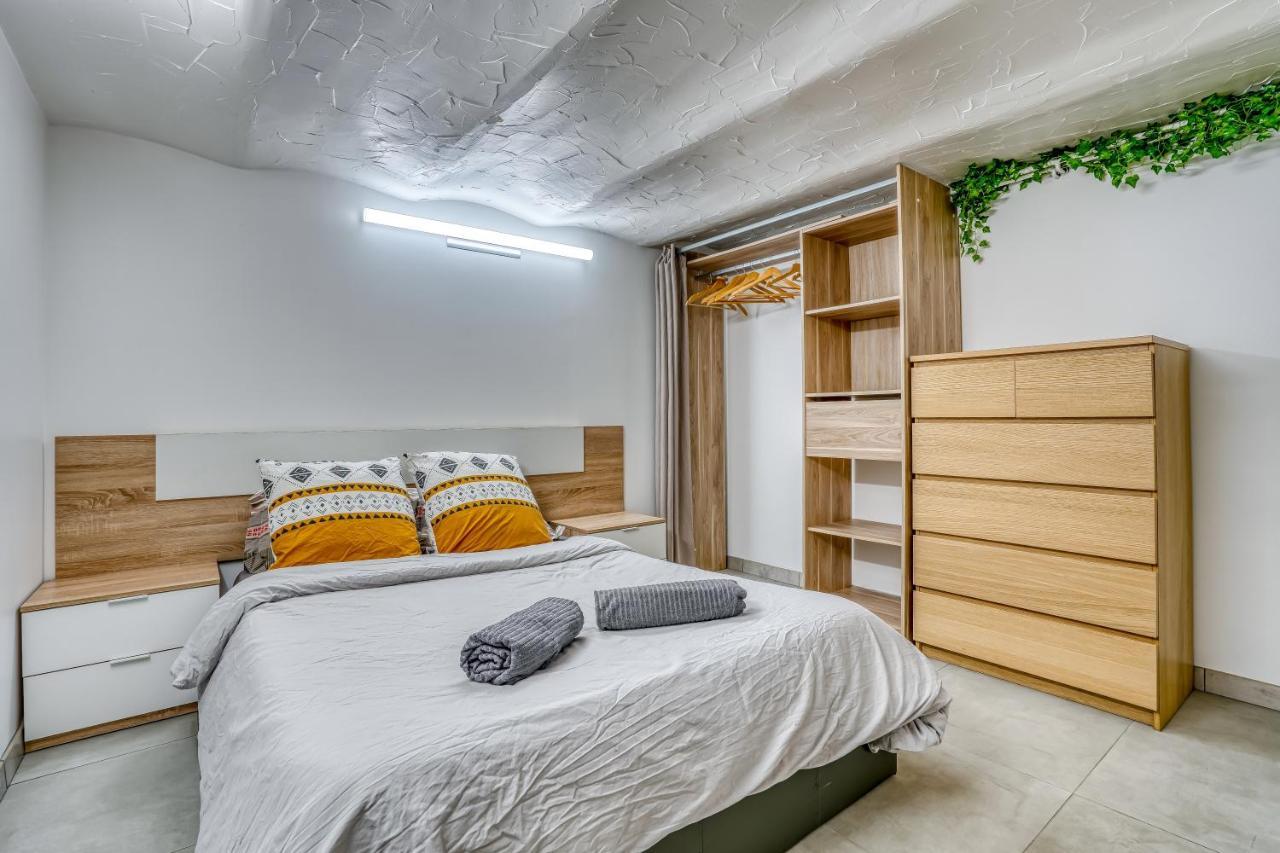 Sous-Sol Amenage 32M2 - Proche Paris Apartment Aubervilliers Exterior photo